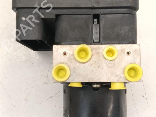 Used ABS pump ABS pump FORD FIESTA V (JH_, JD_) 1.4 TDCi (68 hp) 33436717 33436717