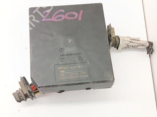 Used Fuse box Fuse box RENAULT LAGUNA III (BT0/1) 1.5 dCi (BT00, BT0A, BT0T, BT1J) (110 hp) 34040858 34040858