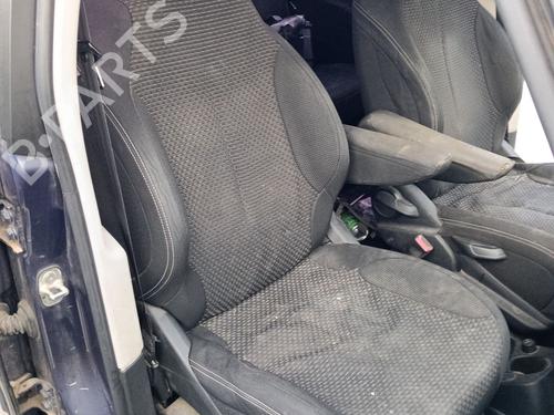 Used Right front seat Right front seat 37486477 37486477