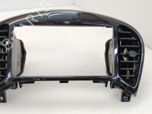 air-vent-nissan-juke-f15-2010-2011-2012-2013-2014-2015-2016-2017-2018-2019-34059130 main image