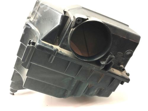 Used Air filter box LAND ROVER RANGE ROVER SPORT I (L320) 2.7 D 4x4 (190 hp) 16915136
