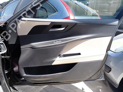 Forreste højre beklædning JAGUAR XE (X760) 2.0 D (180 hp) 26691857