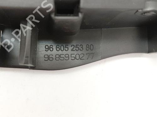Front right interior door handle CITROËN C4 II (NC_) 1.6 HDi 90 | BP32449643I14