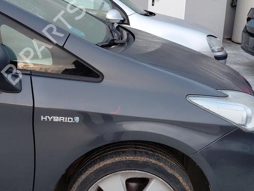 Used Right front fenders TOYOTA PRIUS (_W3_) 1.8 Hybrid (ZVW3_) (99 hp) 31144445