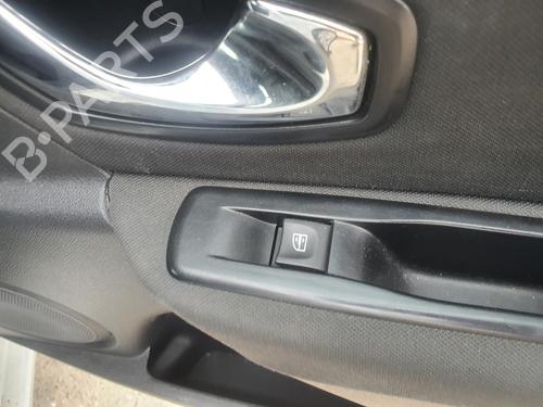 Used Right rear window switch RENAULT MEGANE III Hatchback (BZ0/1_, B3_) [2008-2025]  19101996
