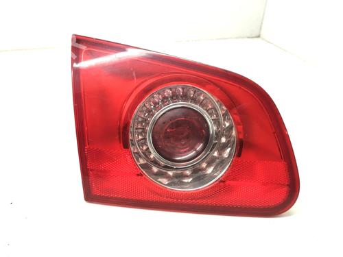 Achterlicht kofferdeksel achterklep links VW PASSAT B6 Variant (3C5) 2.0 TDI 16V (140 hp) 24225658