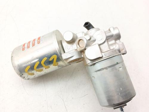 Used Brake master cylinder Brake master cylinder TOYOTA COROLLA Hatchback (_E21_, _EA1_, _EH1_) 1.8 Hybrid (ZWE211) (98 hp) 40449504 40449504