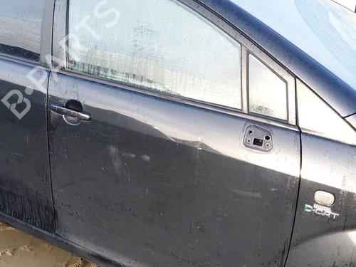 Dør højre fortil TOYOTA COROLLA Verso (ZER_, ZZE12_, R1_) 2.2 D-4D (AUR10_, AUR10R) (136 hp) 31992565