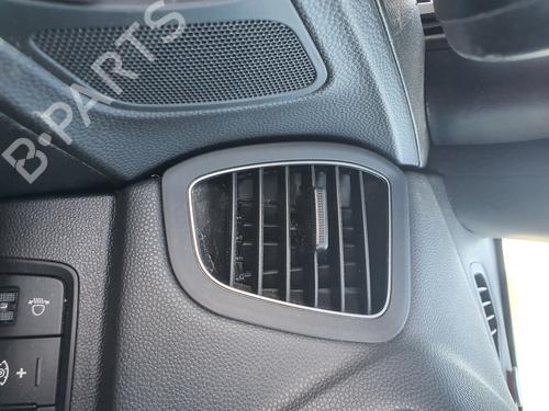 Used Air vent HYUNDAI i20 II (GB, IB) [2014-2021]  18948540