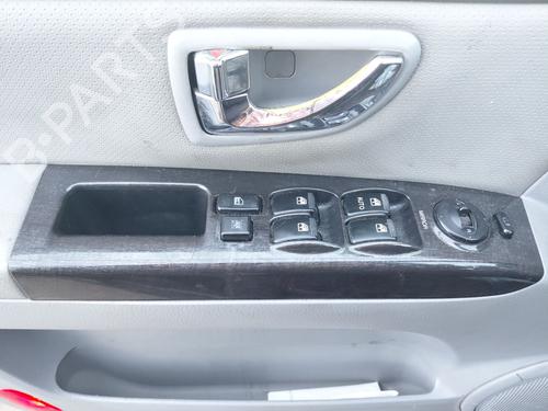 Used Left front window switch KIA SORENTO I (JC) 2.5 CRDi 4WD (140 hp) 26691887