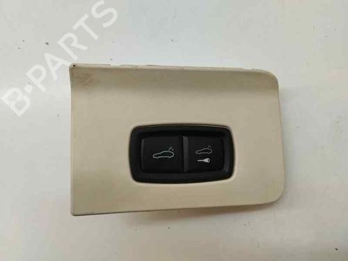 Used Switch PORSCHE PANAMERA (970) [2009-2017]  20220737