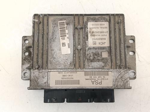 Used Engine control unit (ECU) Engine control unit (ECU) PEUGEOT 206 Hatchback (2A/C) 1.4 i (75 hp) 35920338 35920338
