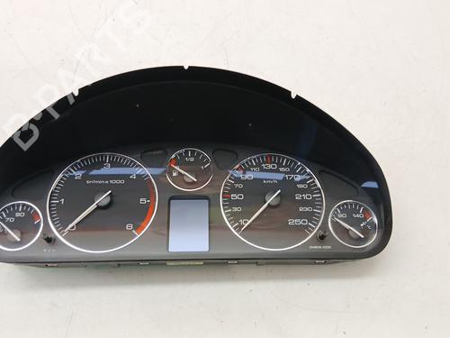 Used Instrument cluster Instrument cluster 38724703 38724703