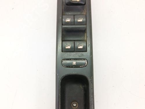 Used Left front window switch Left front window switch 36563878 36563878