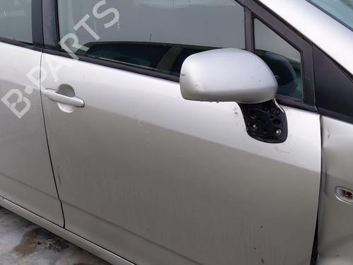 right-front-door-toyota-corolla-verso-zer_-zze12_-r1_-2004-2005-2006-2007-2008-2009-31645135 main image