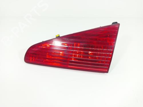 Right tailgate light PEUGEOT 607 (9D, 9U) 2.2 HDi (133 hp) 15980904