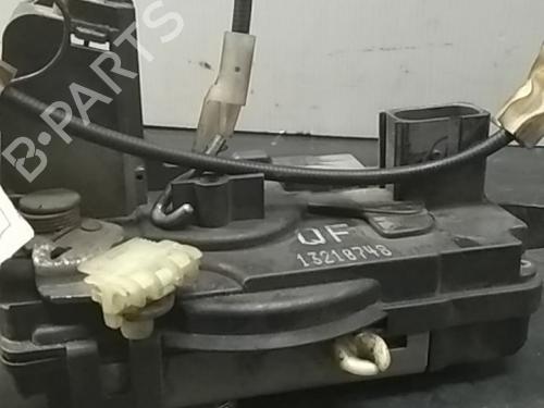Front right lock OPEL ASTRA H GTC (A04) 1.3 CDTI (L08) QF13210748