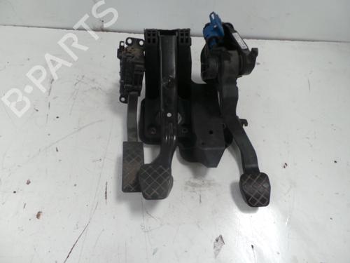 Used Pedal SEAT IBIZA IV (6J5, 6P1) 1.4 TDI (80 hp) 4480895