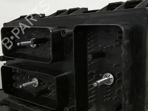 Używane Skrzynka bezpieczników OPEL ASTRA H Estate (A04) 1.7 CDTI (L35) (101 hp) 4481355