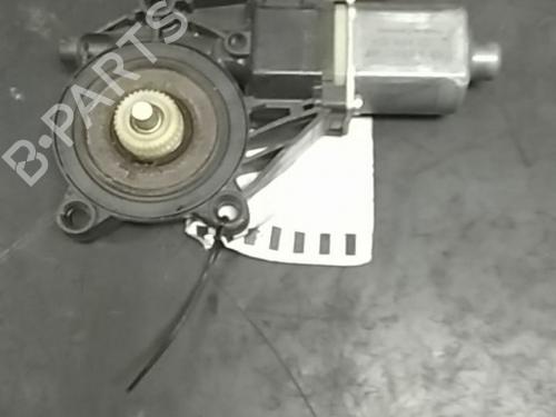 Rudehejsemotor forskærm venstre FORD FIESTA VI (CB1, CCN) 1.6 TDCi (90 hp) 4481427