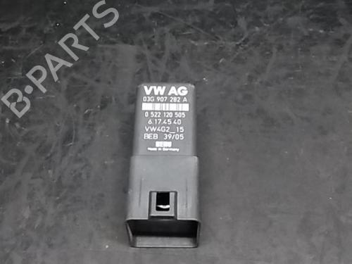 Schakelaar VW GOLF V (1K1) 1.9 TDI (105 hp) 14368855