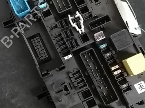 Sikringsdose OPEL ASTRA H Estate (A04) [2004-2014]  4482058