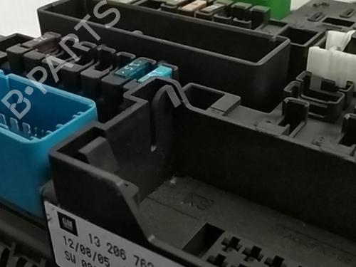 Sikringsdose OPEL ASTRA H Estate (A04)  | BP4482058E1