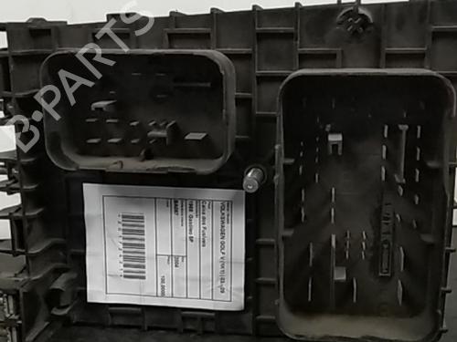 Fuse box VW GOLF V (1K1) 2.0 TDI 1K0937124K