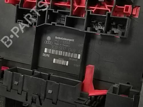 Used Fuse box SEAT LEON (1P1) 1.9 TDI (105 hp) 14369247