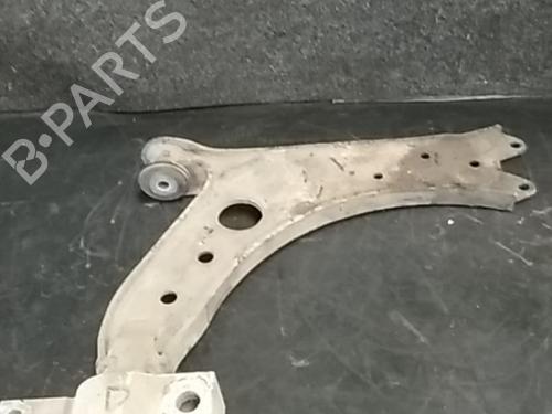 Used Right front suspension arm VW GOLF V (1K1) 1.9 TDI (105 hp) 4484360