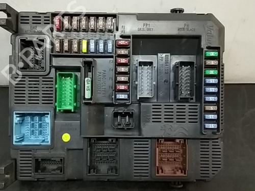 Used Fuse box PEUGEOT 208 I (CA_, CC_) 1.4 HDi (68 hp) 14370096