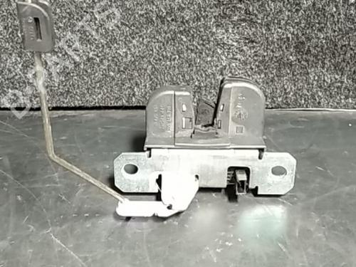 Używane Zamek klapy tylnej / bagażnika SEAT IBIZA III (6L1) 1.4 TDI (80 hp) 4488992