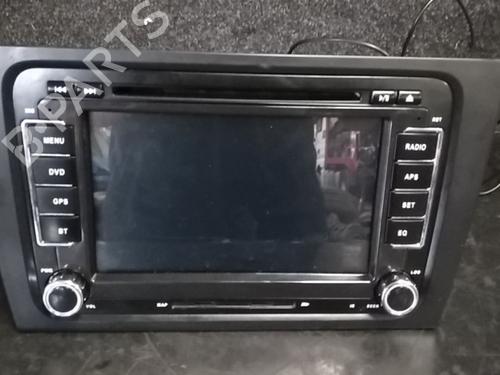 BP4489442E6 main image