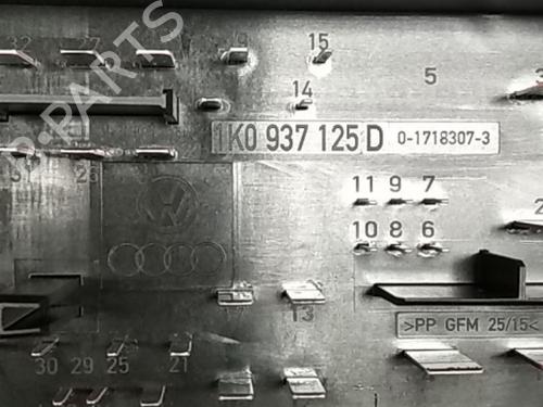 Zekeringkast VW GOLF VI (5K1) 1.6 TDI | BP4489464E1