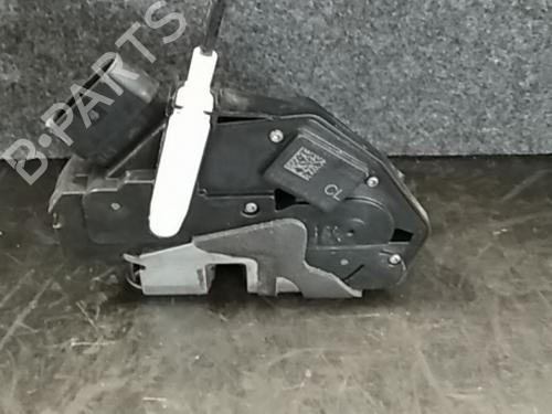 Używane Zamek drzwi przednich prawych FORD FIESTA VI (CB1, CCN) 1.6 TDCi (90 hp) 4489565