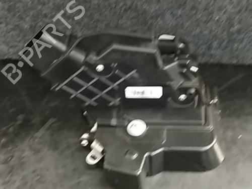 Rear left lock VOLVO V50 (545) D3 30799324