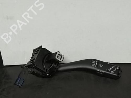 Used Steering column stalk SEAT LEON (1P1) 1.9 TDI (105 hp) 5265186