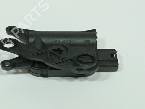 Heater blower motor VW GOLF VI (5K1) 1.6 TDI | BP12053346M62