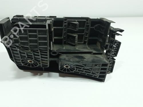 Fuse box SEAT LEON (1P1) 1.9 TDI | BP7526208E1 - Image 3