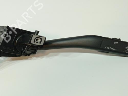 Used Steering column stalk SEAT LEON (1P1) 1.9 TDI (105 hp) 14372103