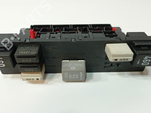 Sikringsdose SEAT LEON (1P1) 1.9 TDI | BP14372104E1 