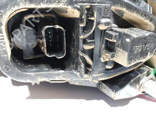 Right taillight RENAULT CLIO IV Hatchback Van (BH_) 0.9 TCe 90 | BP8322899C35 