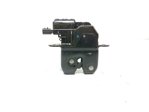 Tailgate lock RENAULT CLIO IV Hatchback Van (BH_) 0.9 TCe 90 40507160