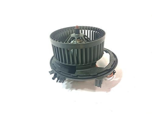 Heater blower motor VW GOLF VII Van (5G1) 1.6 TDi 5Q1819021