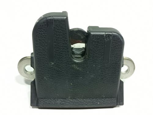 Tailgate lock VW GOLF VII Van (5G1) 1.6 TDi 5G6827505