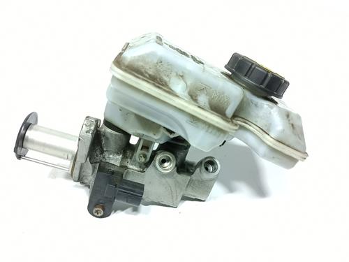Brake master cylinder VW GOLF VII Van (5G1) 1.6 TDi 5Q1611301
