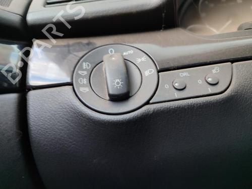 Steering column stalk AUDI A4 B7 (8EC) S4 quattro BP21094516I23