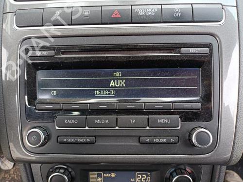 Radio VW POLO V (6R1, 6C1) 1.6 | BP22568639E6 