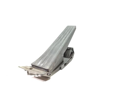 Pedal BMW X3 (E83) xDrive 20 d 678999802