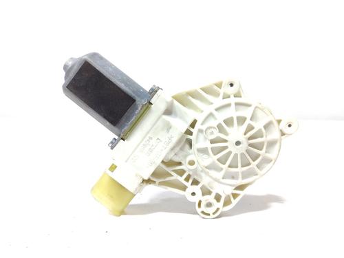 Left rear window motor BMW 5 Touring (F11) 520 d | BP24364004E23 